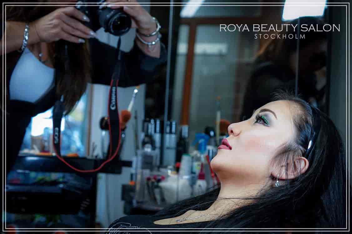 Roya-10-Roya-Beauty-Salon